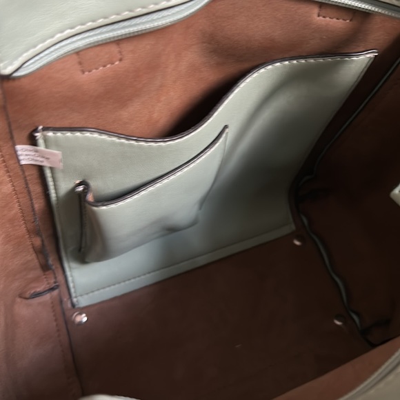 New London Fog  Vegan Leather Shopper Tote with Floral Scarf Purse Fob - Picture 8 of 15